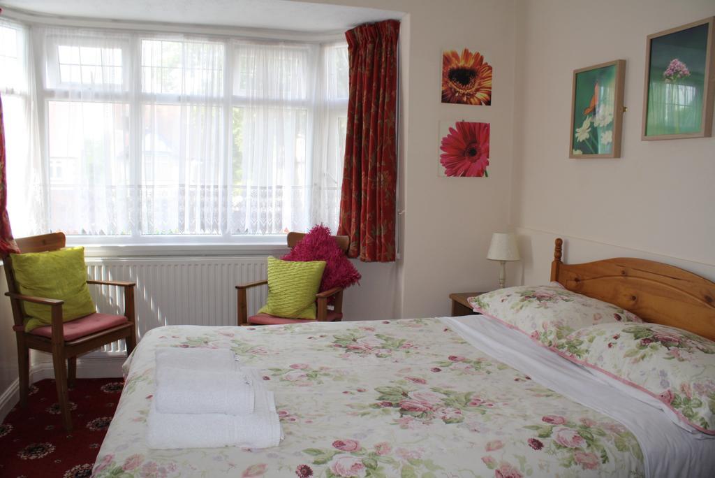 Sunnydale Guest House Stratford-upon-Avon Eksteriør bilde